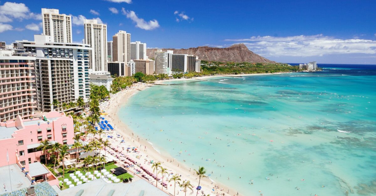 Visitors Can Now Buy Marijuana in Hawaii