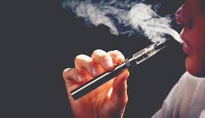 More Teenagers are Vaping Says Study Despite Mysterious Killer Lung Illness