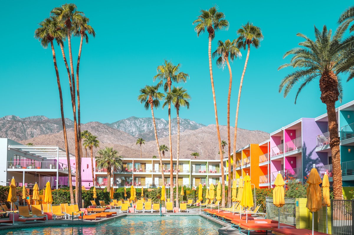 Palm Springs Has Closed All of Its Marijuana Lounges